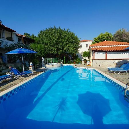 Albatross Aparthotel Μαραθόκαμπος Εξωτερικό φωτογραφία