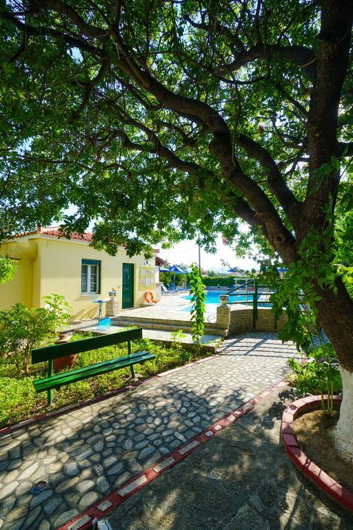 Albatross Aparthotel Μαραθόκαμπος Εξωτερικό φωτογραφία